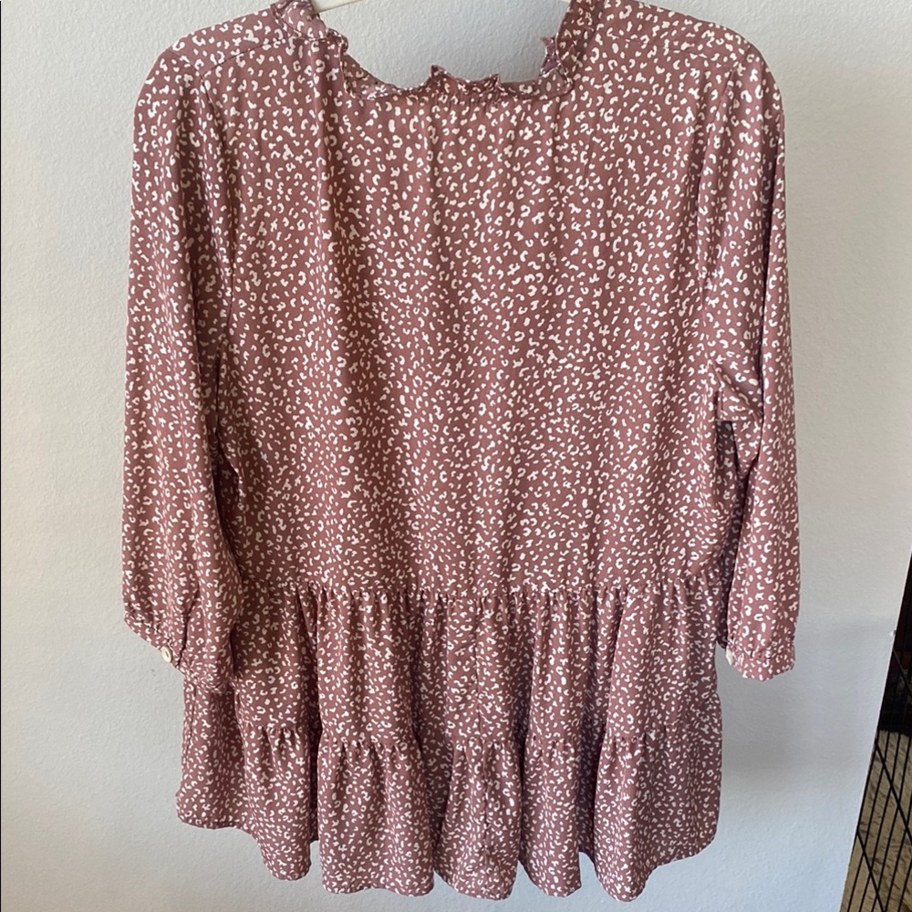 Pink Button-Down blouse - Picture 5 of 5